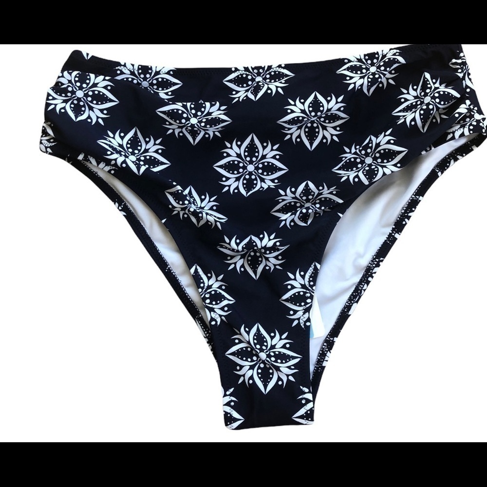 Cupshe Navy White Floral High Waisted Swim Bottom Sz. XL Life Live On The Edge